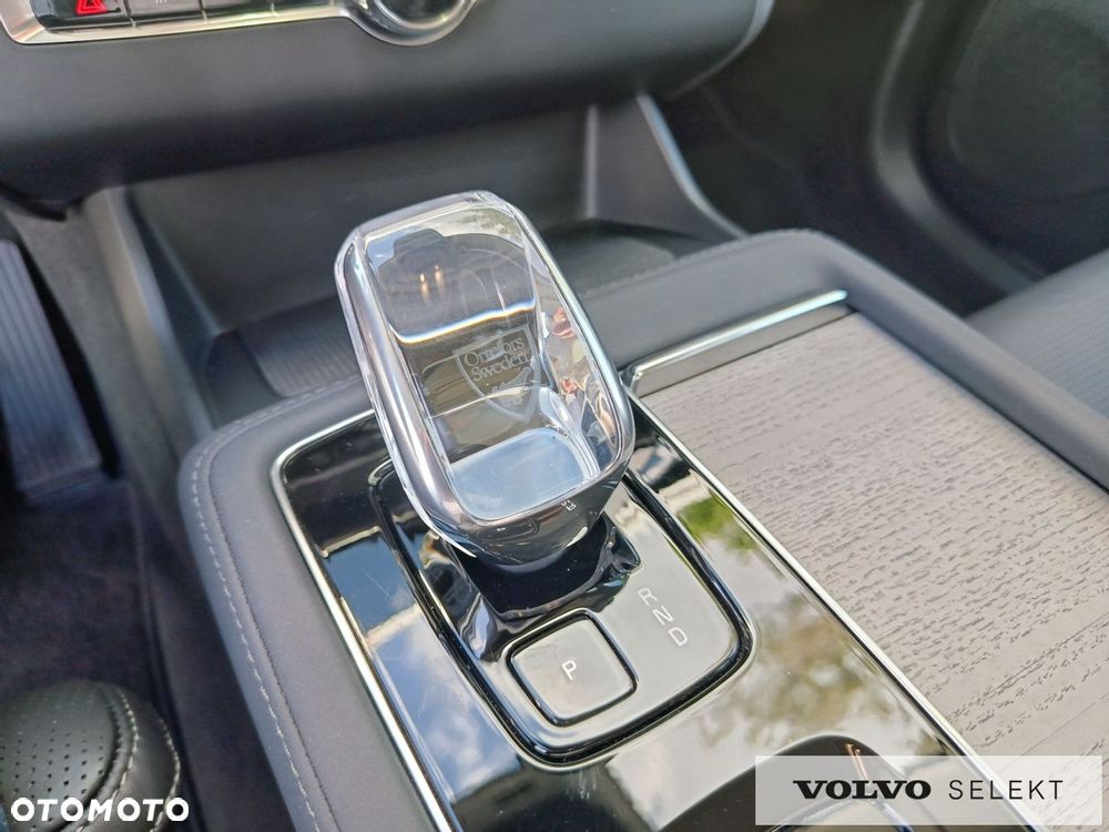 Volvo XC 90 - 30