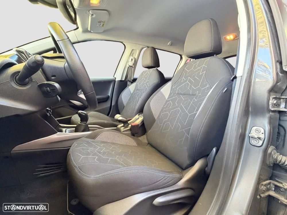 Peugeot 2008 1.2 PureTech Style - 10