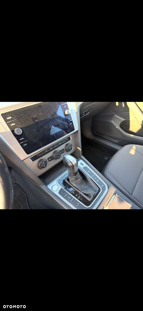 Volkswagen Passat 1.5 TSI EVO Essence DSG - 36