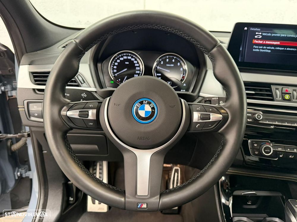 BMW X2 25 e xDrive Pack 50 anos M - 18