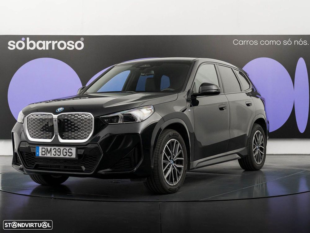 BMW iX1 eDrive20 Pack Desportivo M - 2