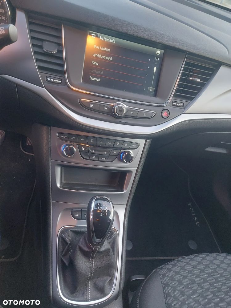 Opel Astra 1.6 D (CDTI) Start/Stop Innovation - 9