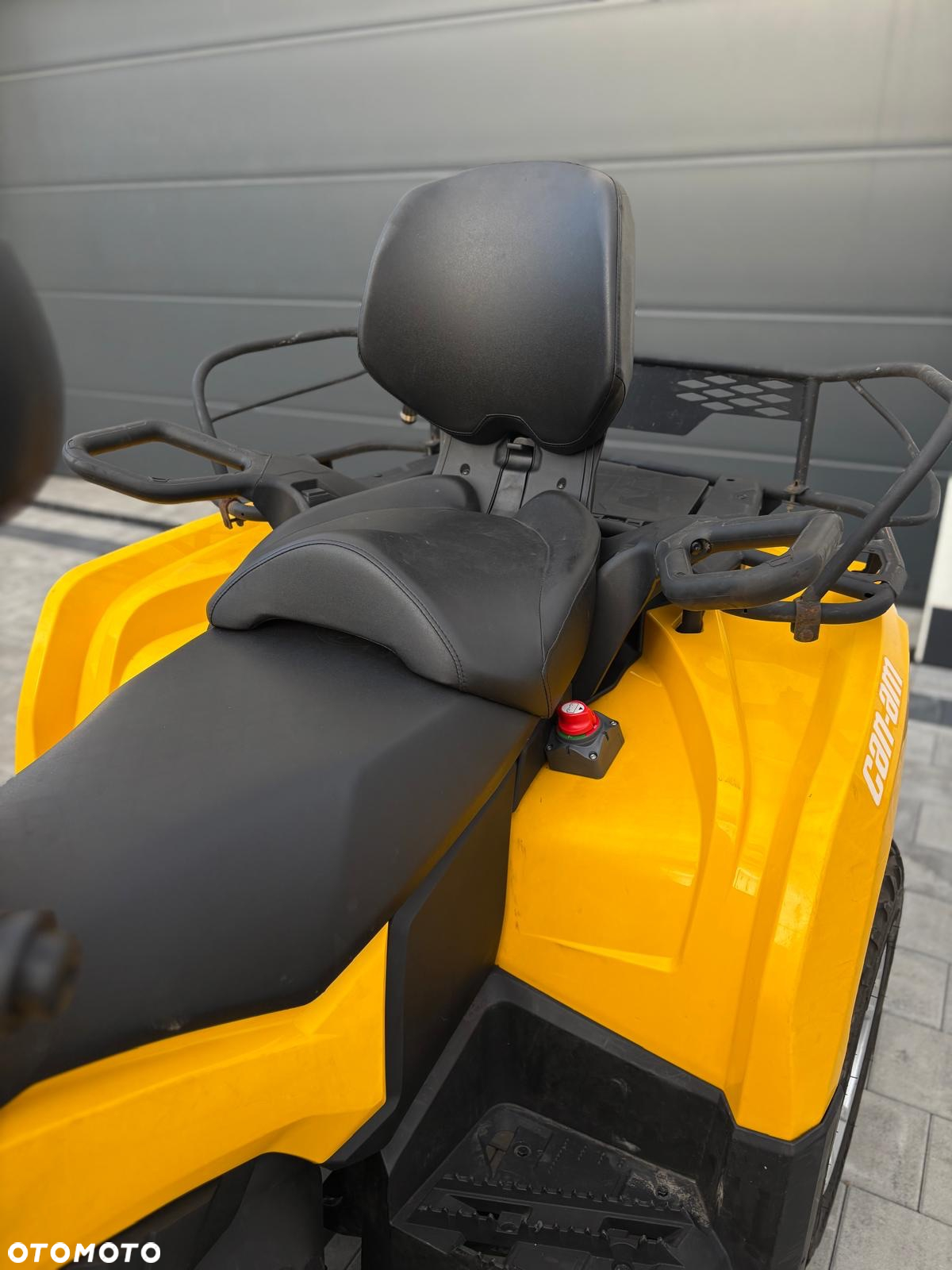 Can-Am Outlander Max - 14