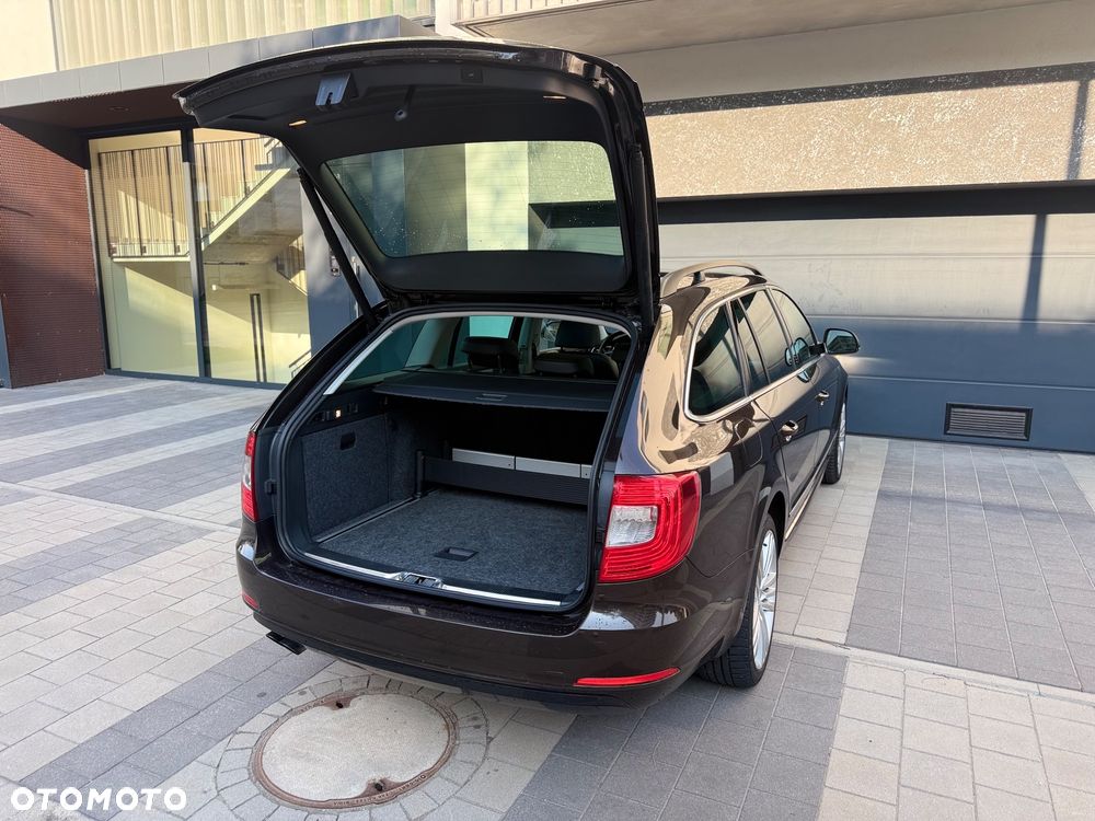 Skoda Superb - 19