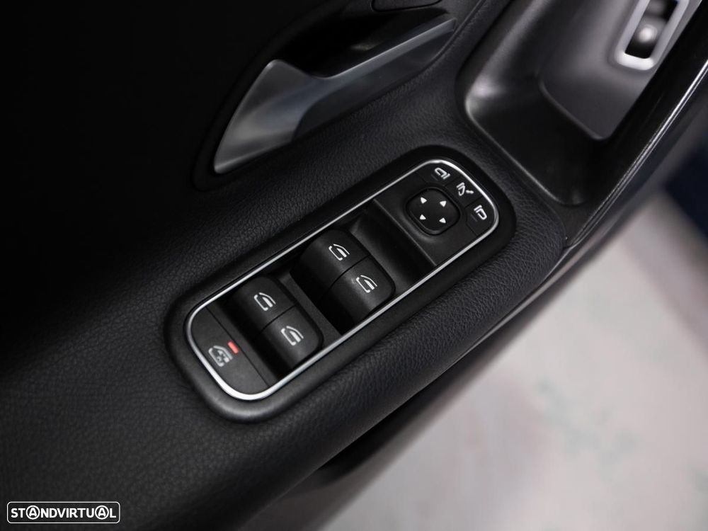 Mercedes-Benz A 250 e Style Plus - 14