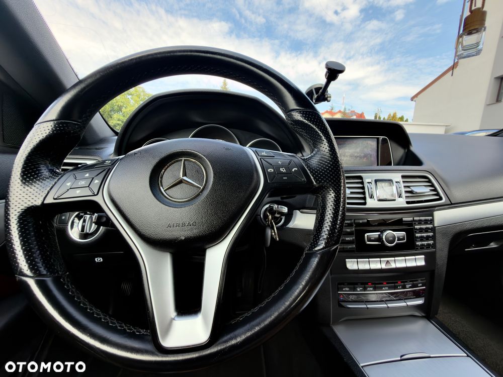 Mercedes-Benz Klasa E 200 BlueEFFICIENCY 7G-TRONIC Avantgarde - 30