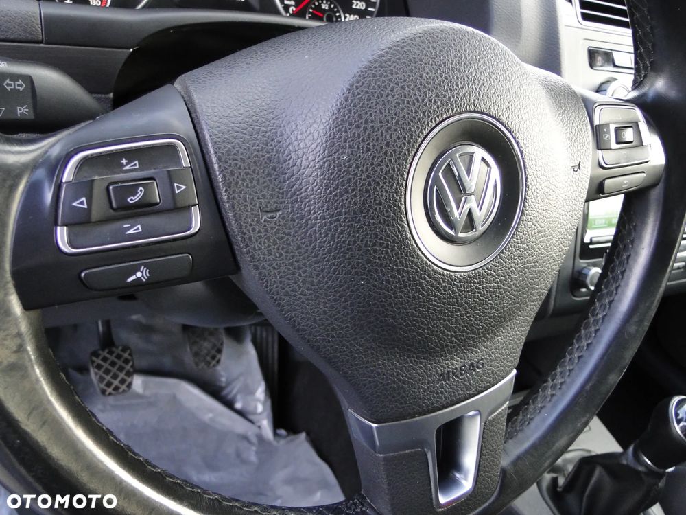 Volkswagen Touran 2.0 TDI DPF Cross - 16