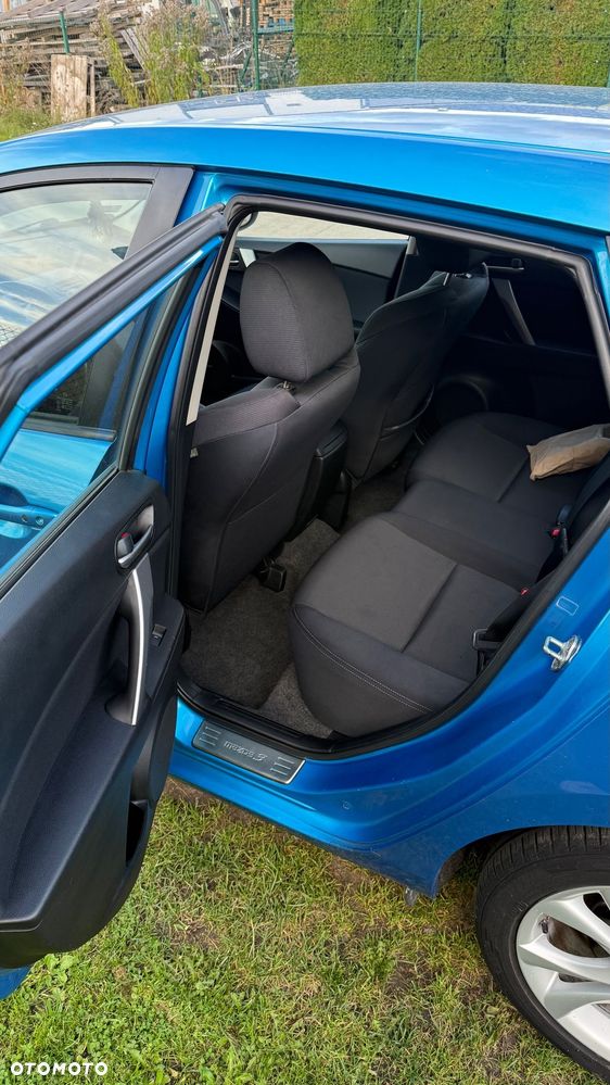 Mazda 3 - 6