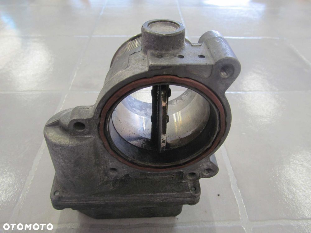 VW AUDI 3.0 TDI PRZEPUSTNICA 4E0145950J 02/16 - 3