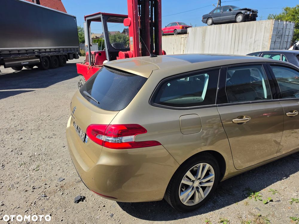 Peugeot 308 PureTech 130 GPF Black Edition - 6