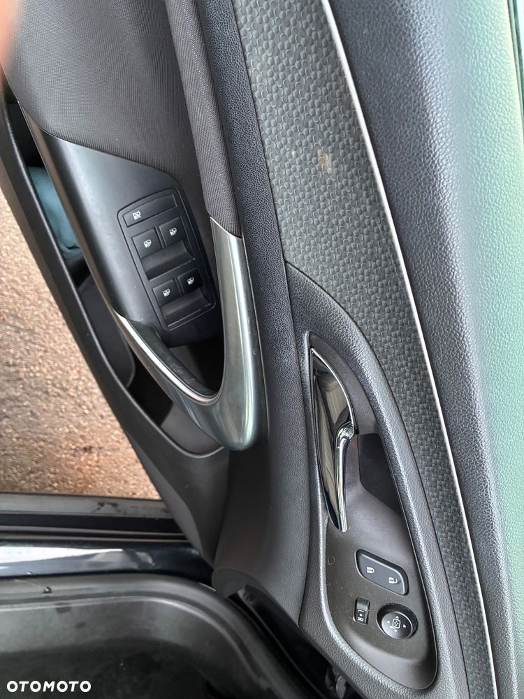 Opel Insignia 2.0 CDTI ecoFLEX Start/Stop Sport - 16