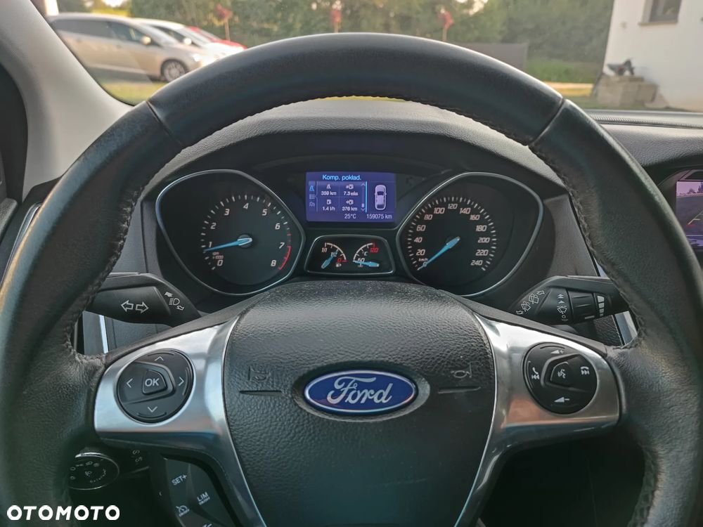 Ford Focus 1.0 EcoBoost Titanium - 11