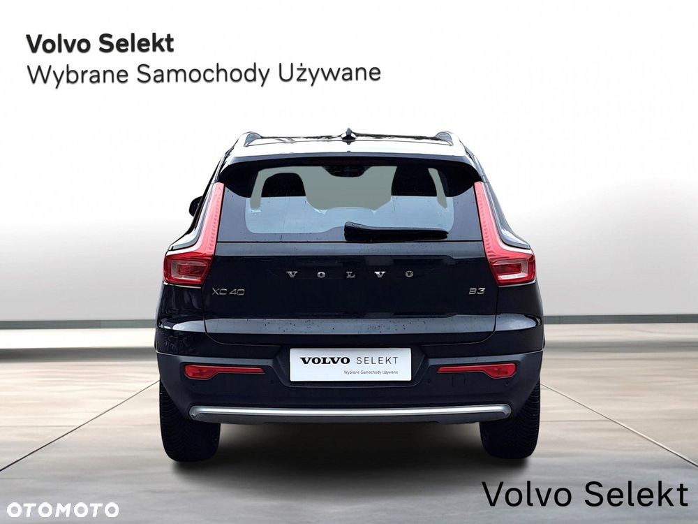 Volvo XC 40 - 5