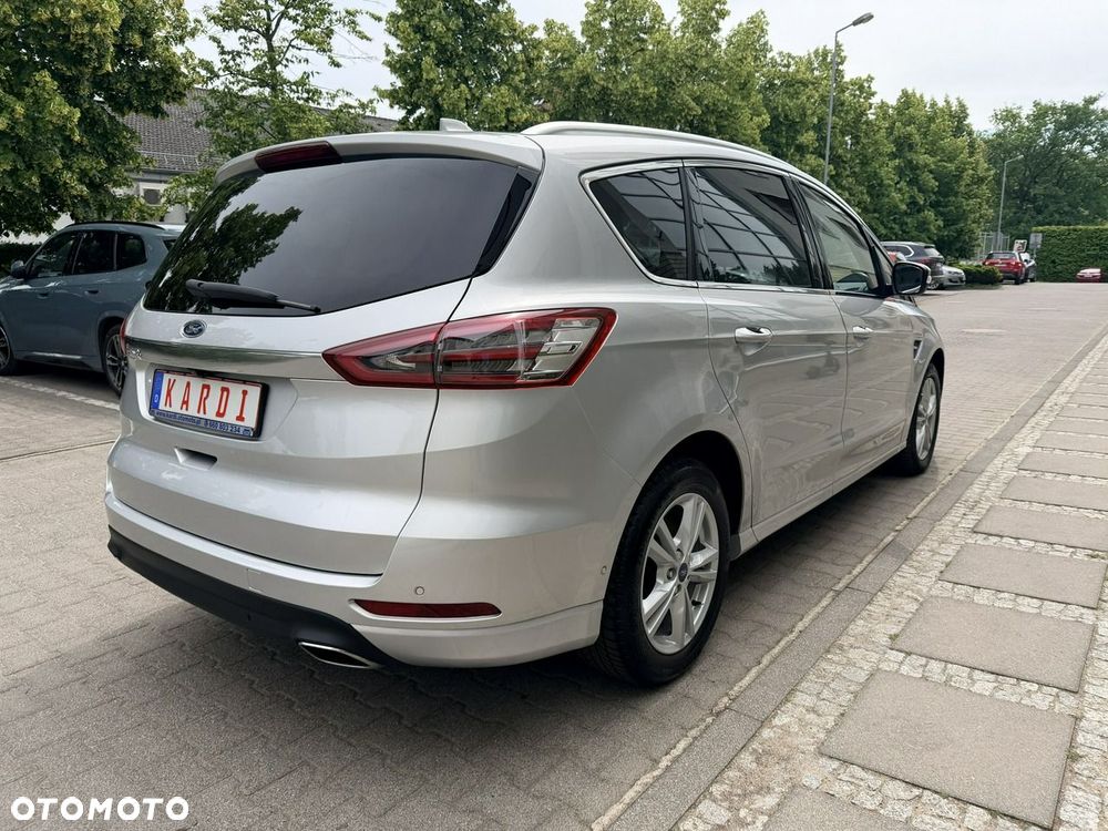 Ford S-Max - 6