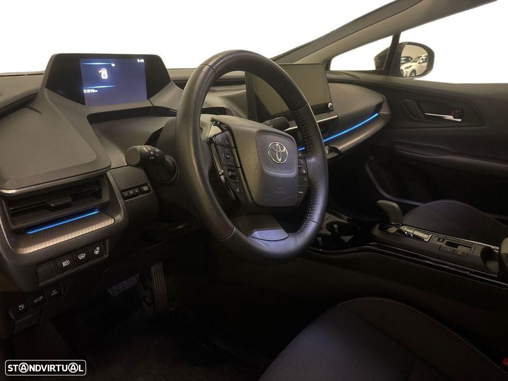 Toyota Prius - 13