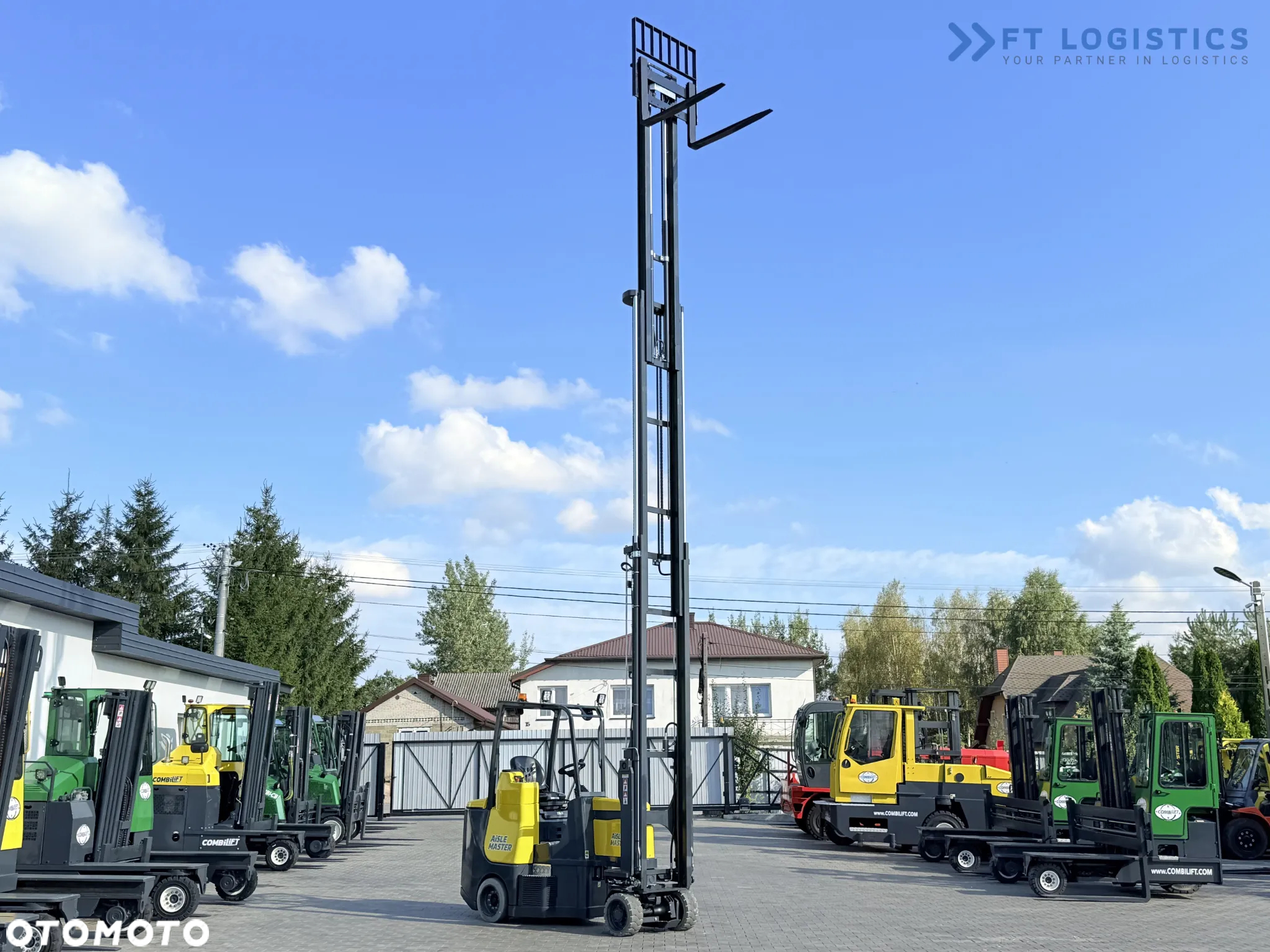 Combilift AISLE MASTER 20SHE / PRZEGUBOWY WÓZEK WIDŁOWY / TRIPLEX 8500MM / ELEKTRYCZNY / WOLNY SKOK / PRZESUW WIDEŁ / NOWE OPONY / JEDYNE 1176H / STAN IDEALNY / Szeroka oferta wózków czterokierunkowych i bocznych, dopasowanych do różnorodnych potrzeb i zastosowań - 37