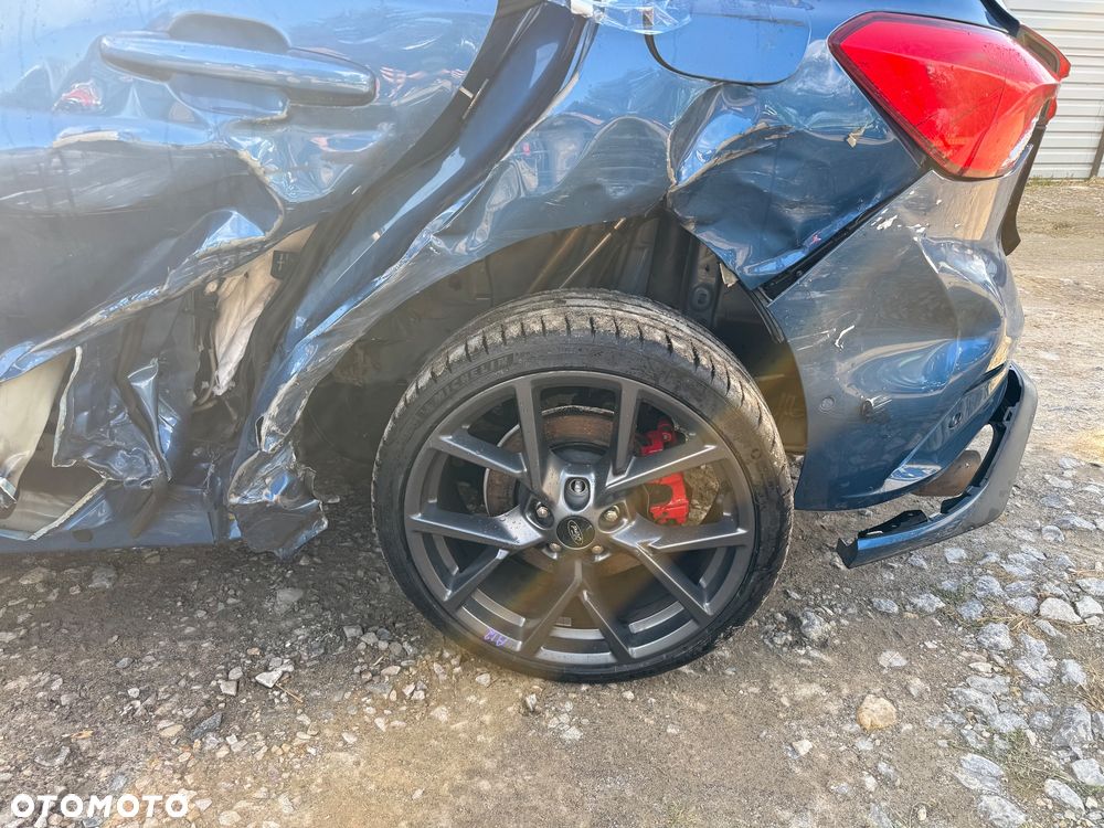 Ford Focus 2.3 EcoBoost ST X Edition - 8