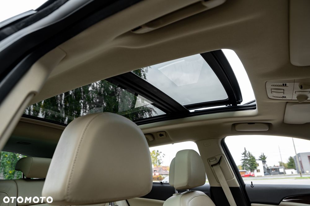 Opel Insignia 2.8 T V6 Sport 4x4 - 31