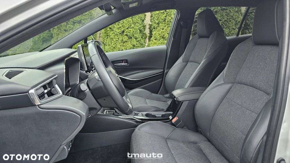 Toyota Corolla 1.8 Hybrid GPF Comfort - 23