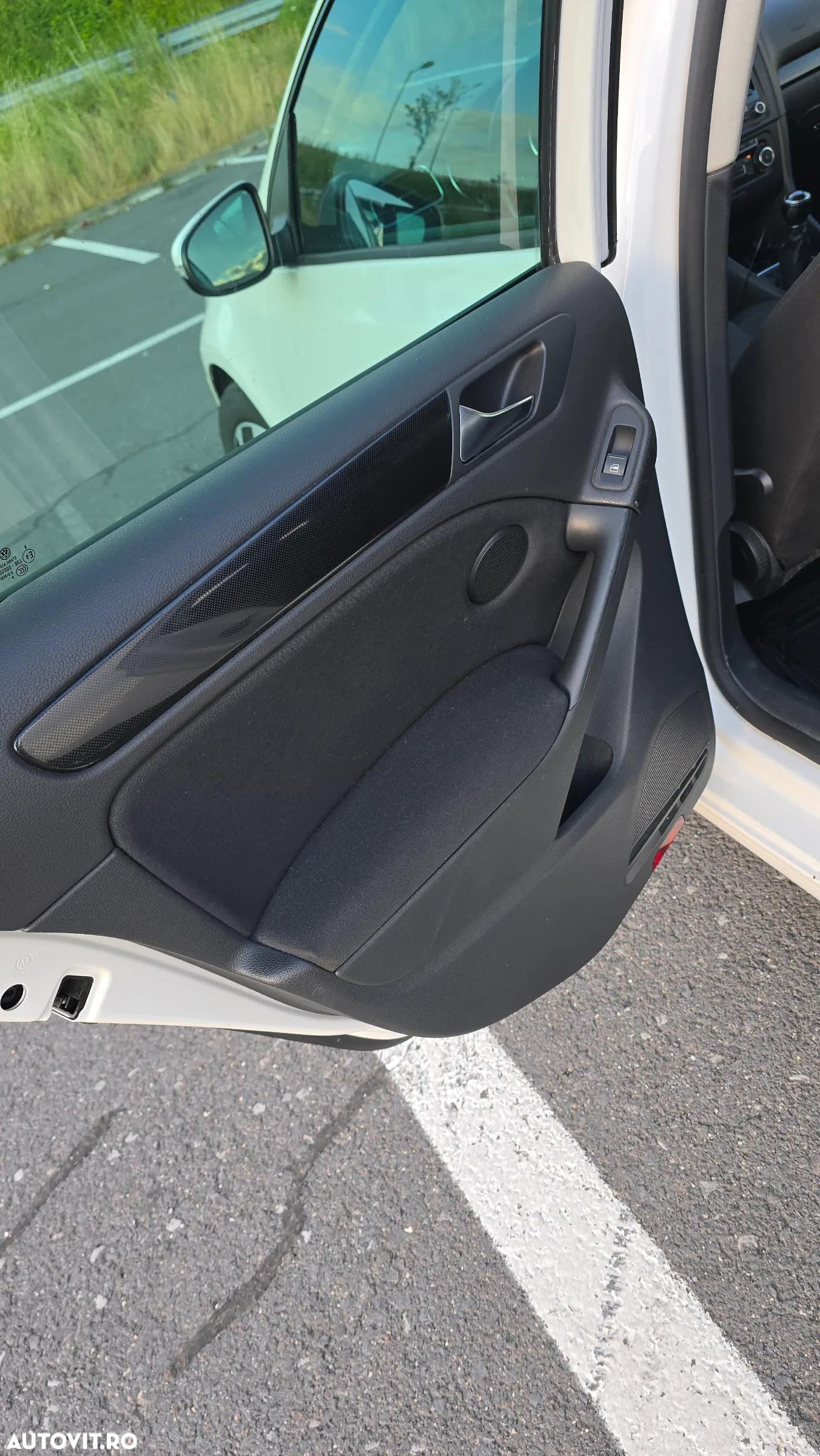 Volkswagen Golf - 12