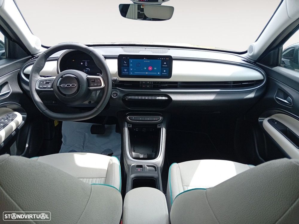 Fiat 600 1.2 Hybrid La Prima - 10