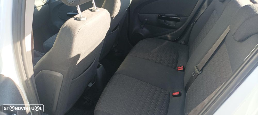 Opel Corsa - 4