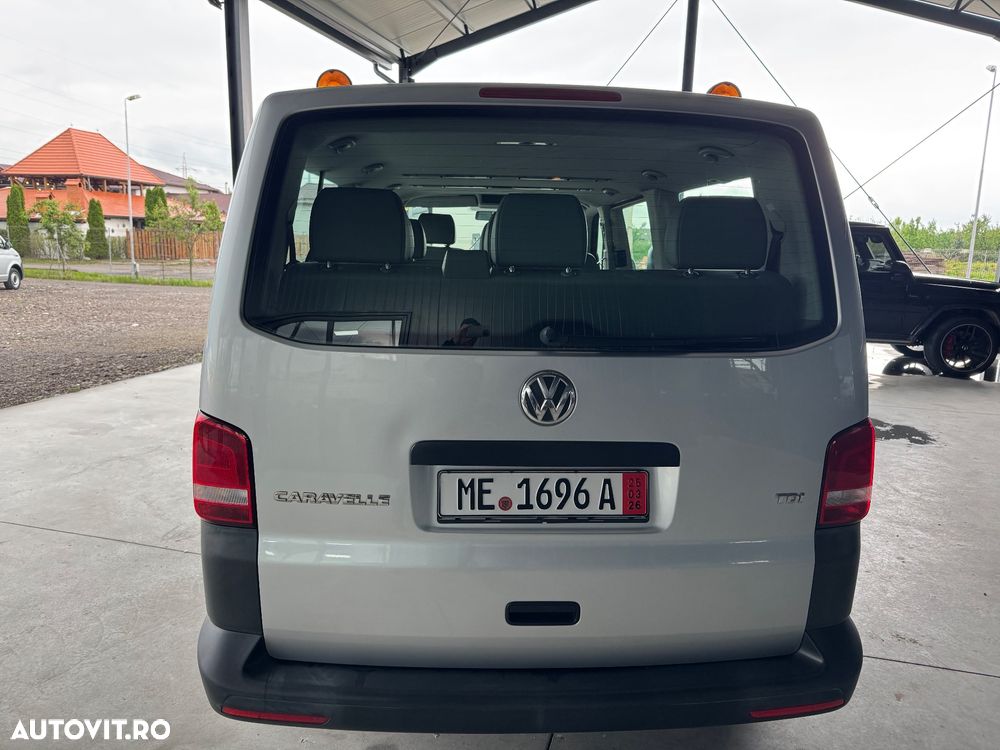 Volkswagen Caravelle - 10
