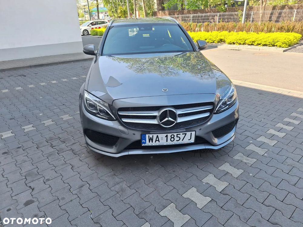 Mercedes-Benz Klasa C 250 d 4Matic T 9G-TRONIC AMG Line