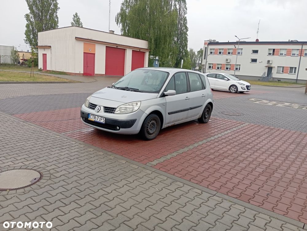Renault Scenic - 2