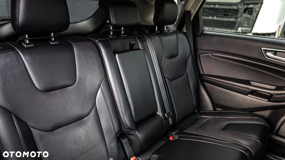 Ford Edge - 19