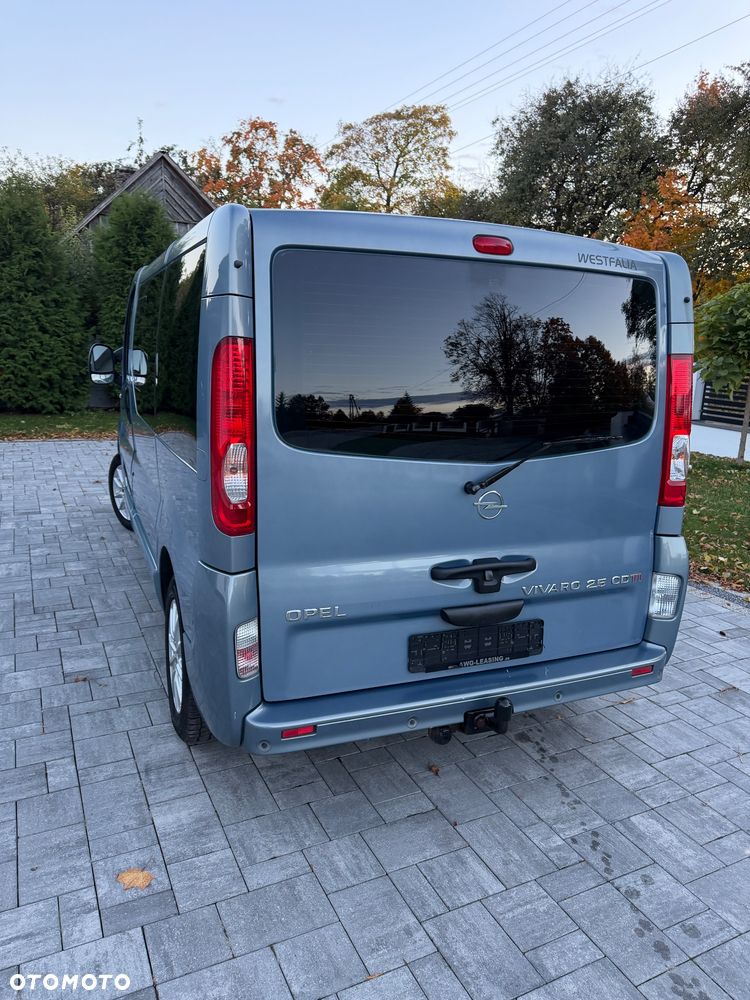 Opel Vivaro - 10