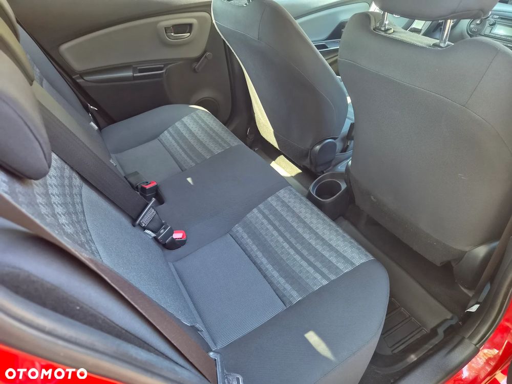 Toyota Yaris 1.0 Active EU6 - 9