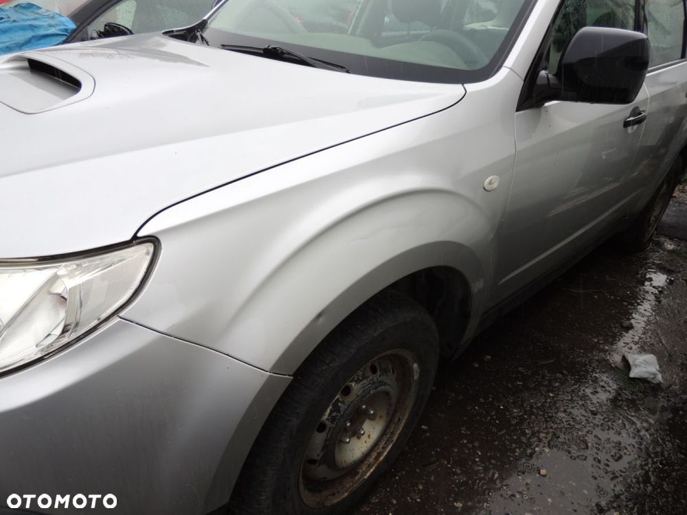 Ćwiartka nadwozia lewy przód Subaru Forester 3 '10