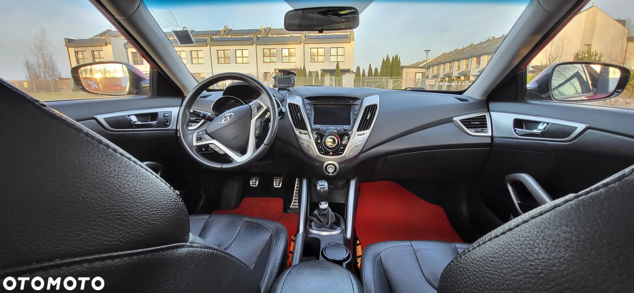 Hyundai Veloster 1.6 GDI Premium - 8