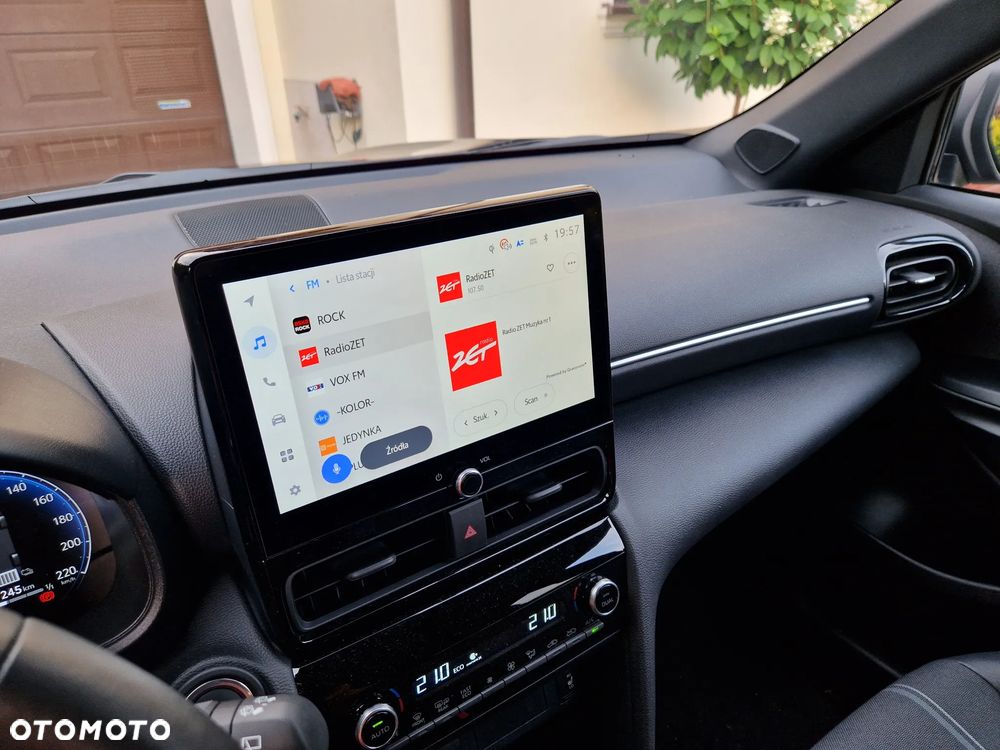 Toyota Yaris Cross Hybrid 1.5 Executive - 19