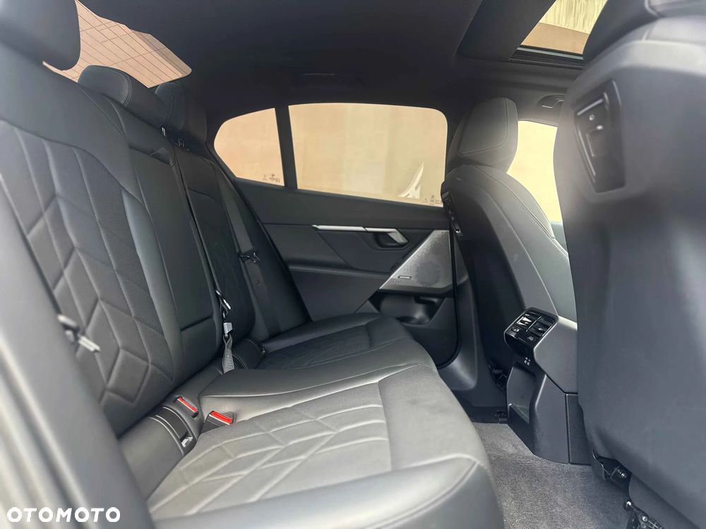 BMW Seria 5 530i xDrive Luxury Line sport - 6