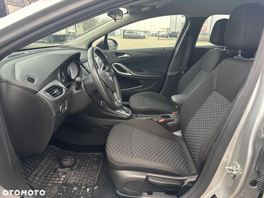 Opel Astra 1.4 T Edition S&S - 11