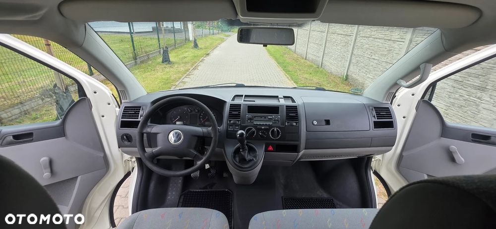 Volkswagen Transporter - 18