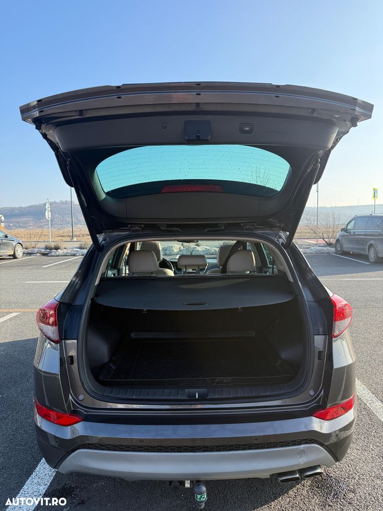 Hyundai Tucson 2.0 CRDI 4WD 6AT Luxury Pack+ - 5