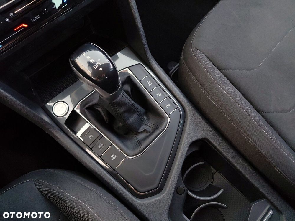 Volkswagen Tiguan 1.5 eTSI Elegance DSG - 28