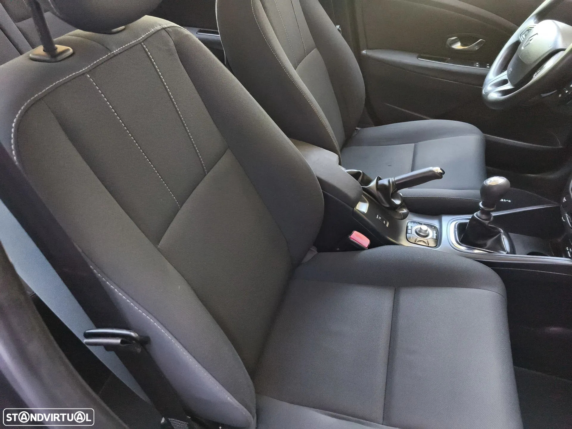 Renault Mégane Sport Tourer 1.5 dCi Dynamique S SS - 16