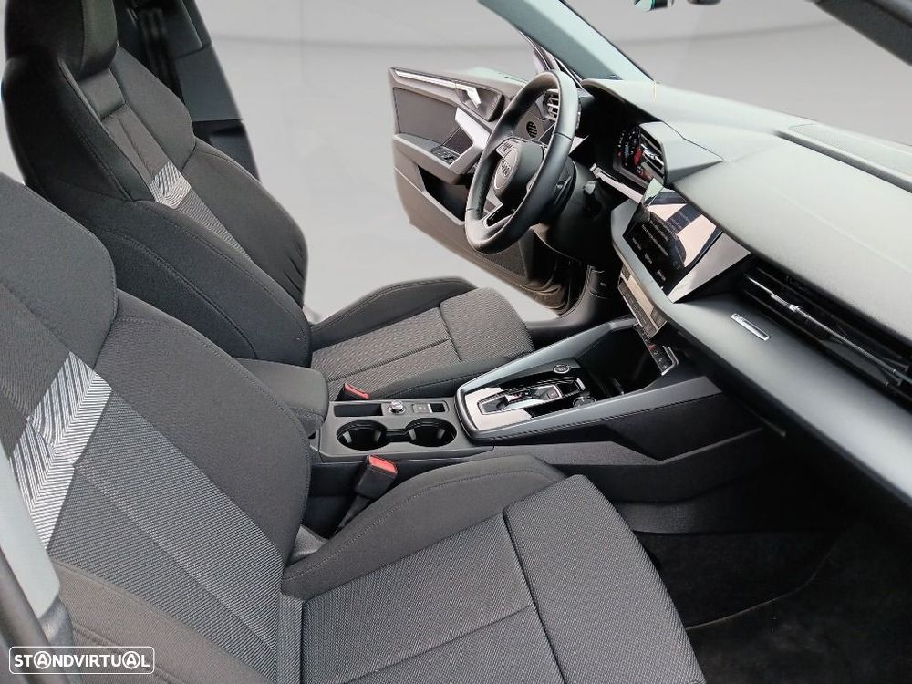 Audi A3 Limousine 30 TFSI Advanced S tronic - 20