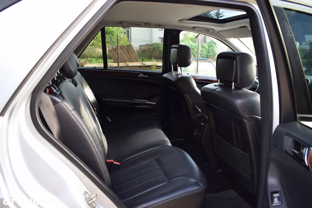 Mercedes-Benz ML 320 CDI 4-Matic - 12