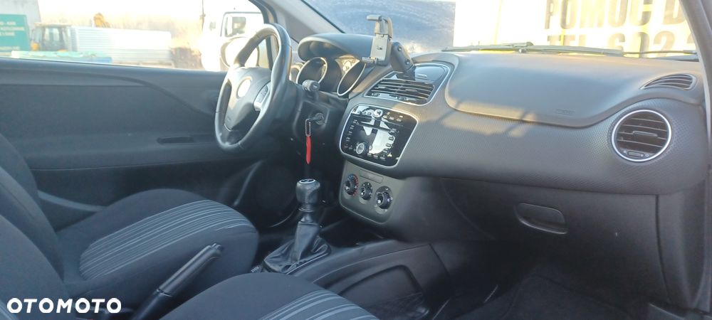 Fiat Punto - 6