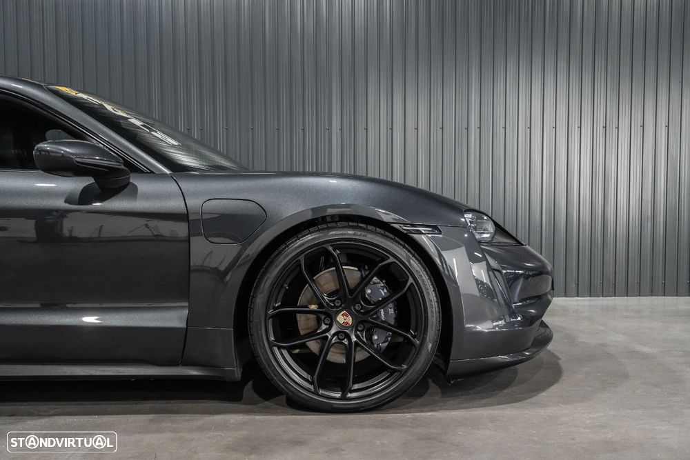 Porsche Taycan Standard - 40