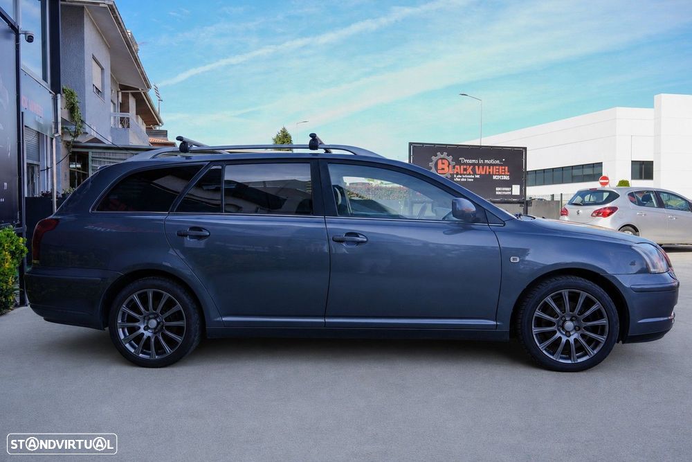Toyota Avensis SW - 3