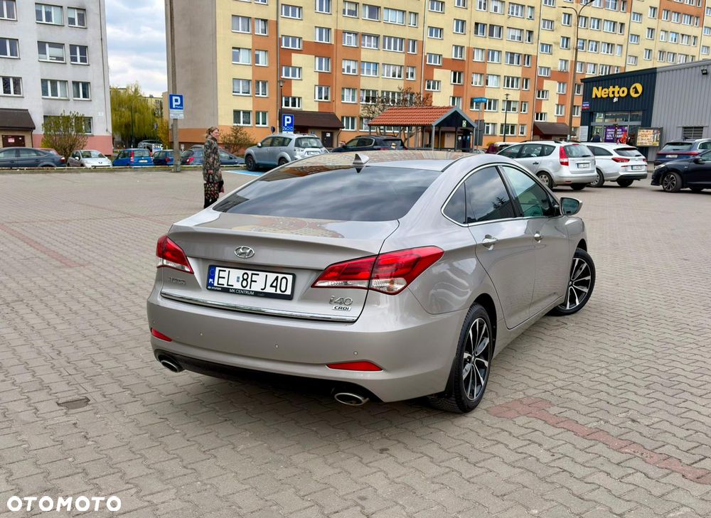 Hyundai i40 1.7 CRDi Business DCT - 11