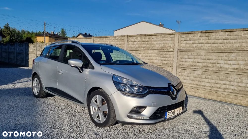 Renault Clio - 6