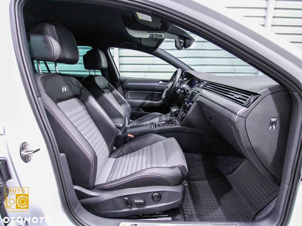 Volkswagen Passat 2.0 TDI SCR 4Motion DDG Highline - 10