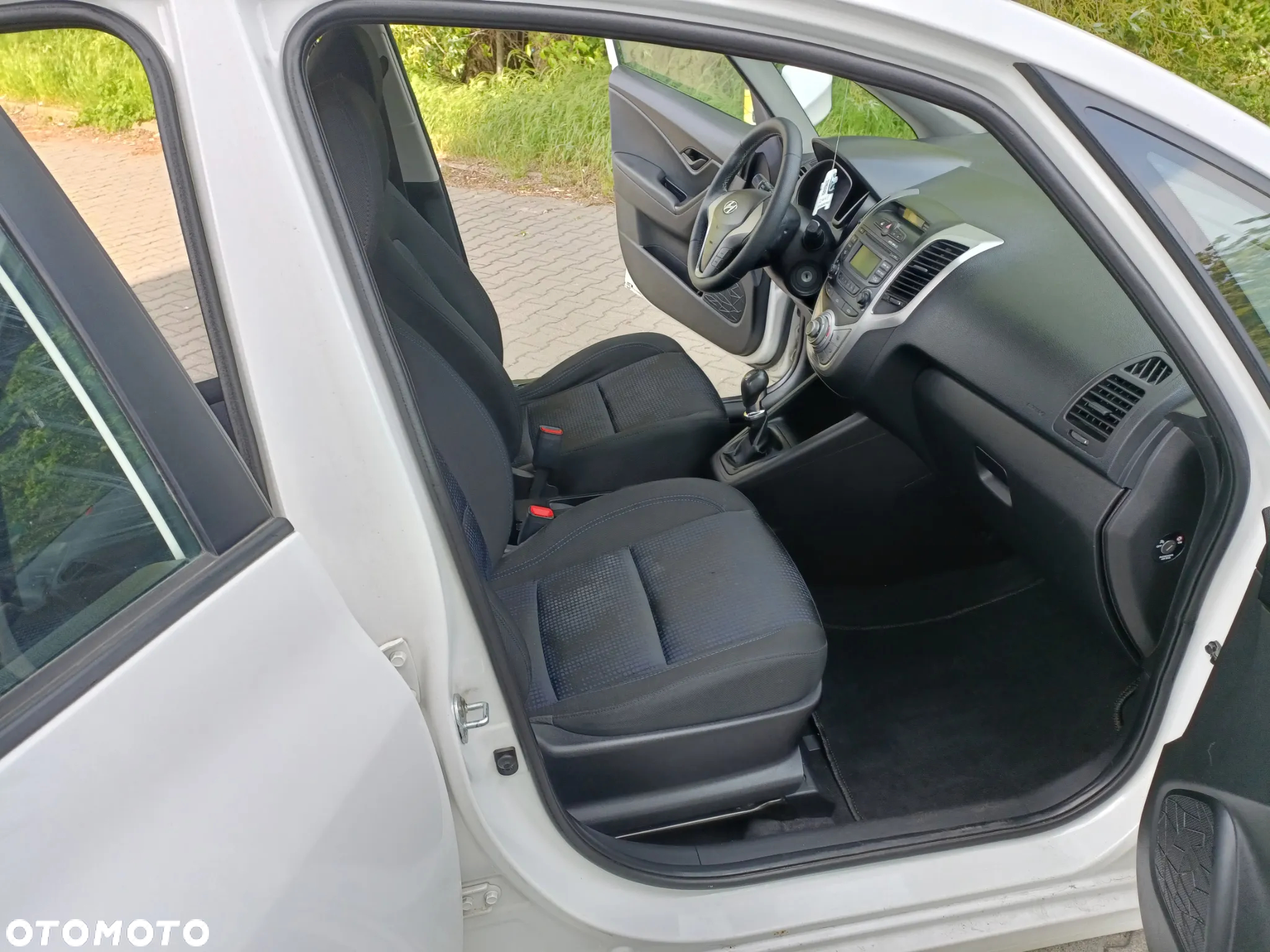 Hyundai ix20 1.4 blue Comfort - 14